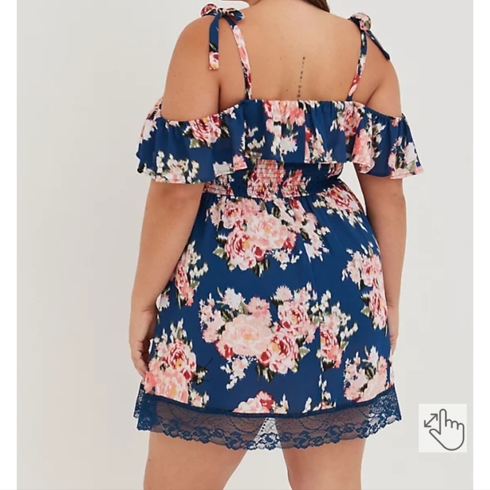 🆕️👗🩱BLUE FLORAL RUFFLE LACE TRIM SWIM COVERUP DRESS🩱👗 - Picture 4 of 7